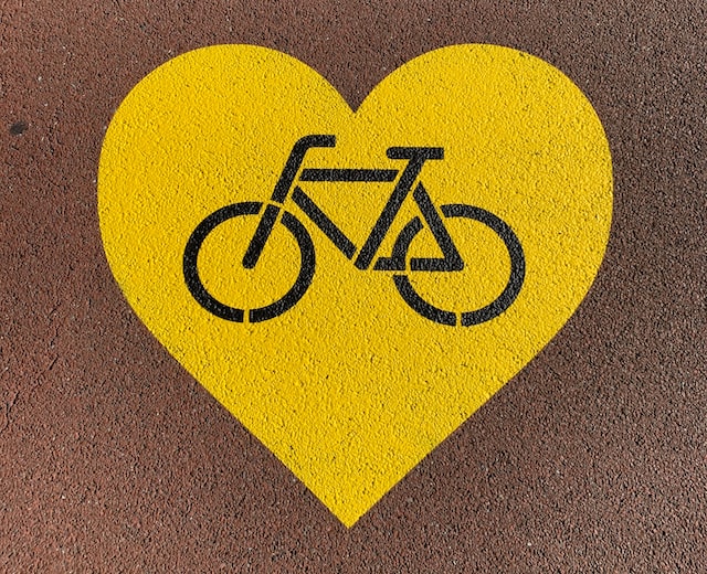 picto vélo dans coeur